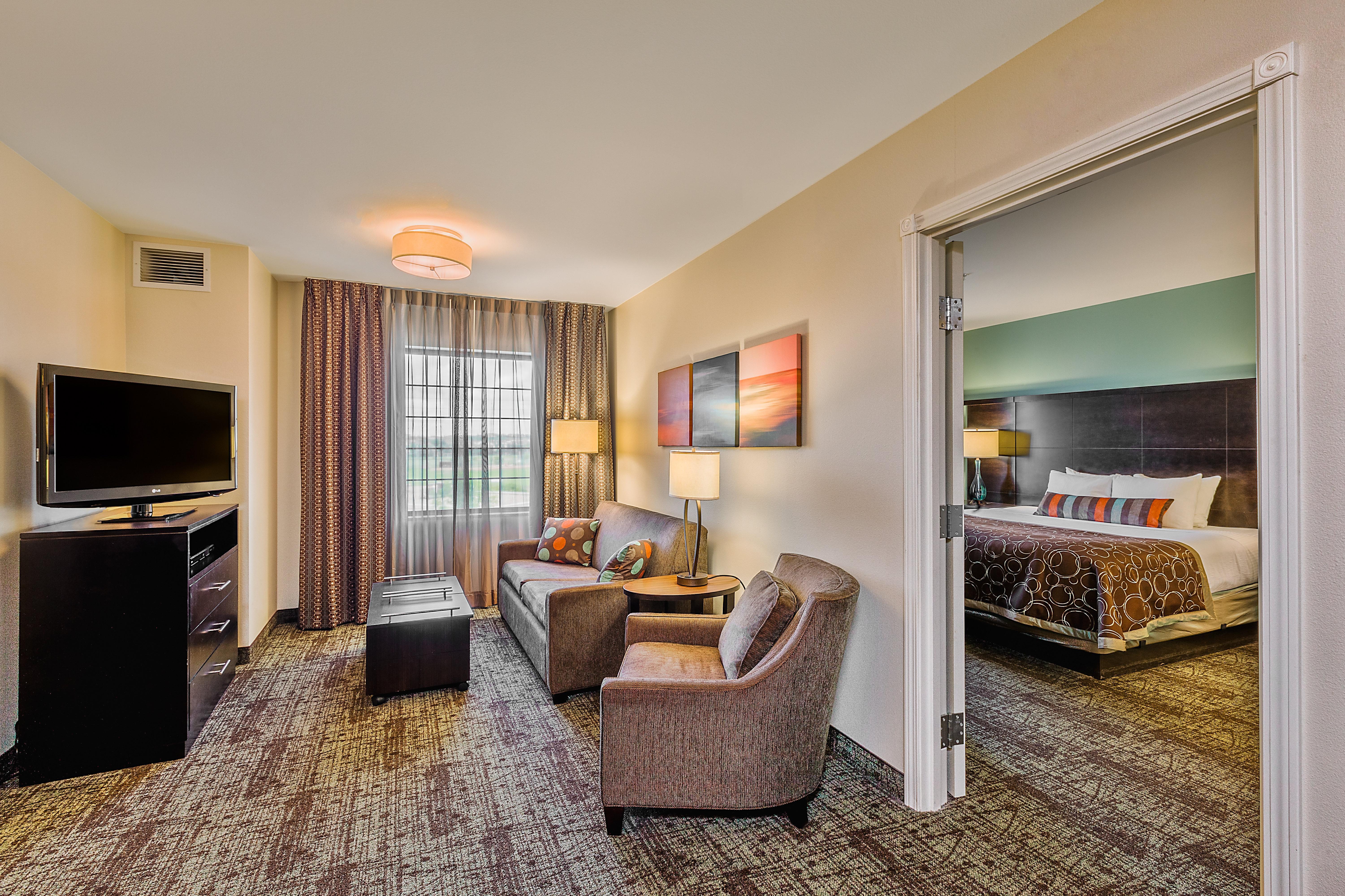 Staybridge Suites Bismarck By Ihg Exteriör bild
