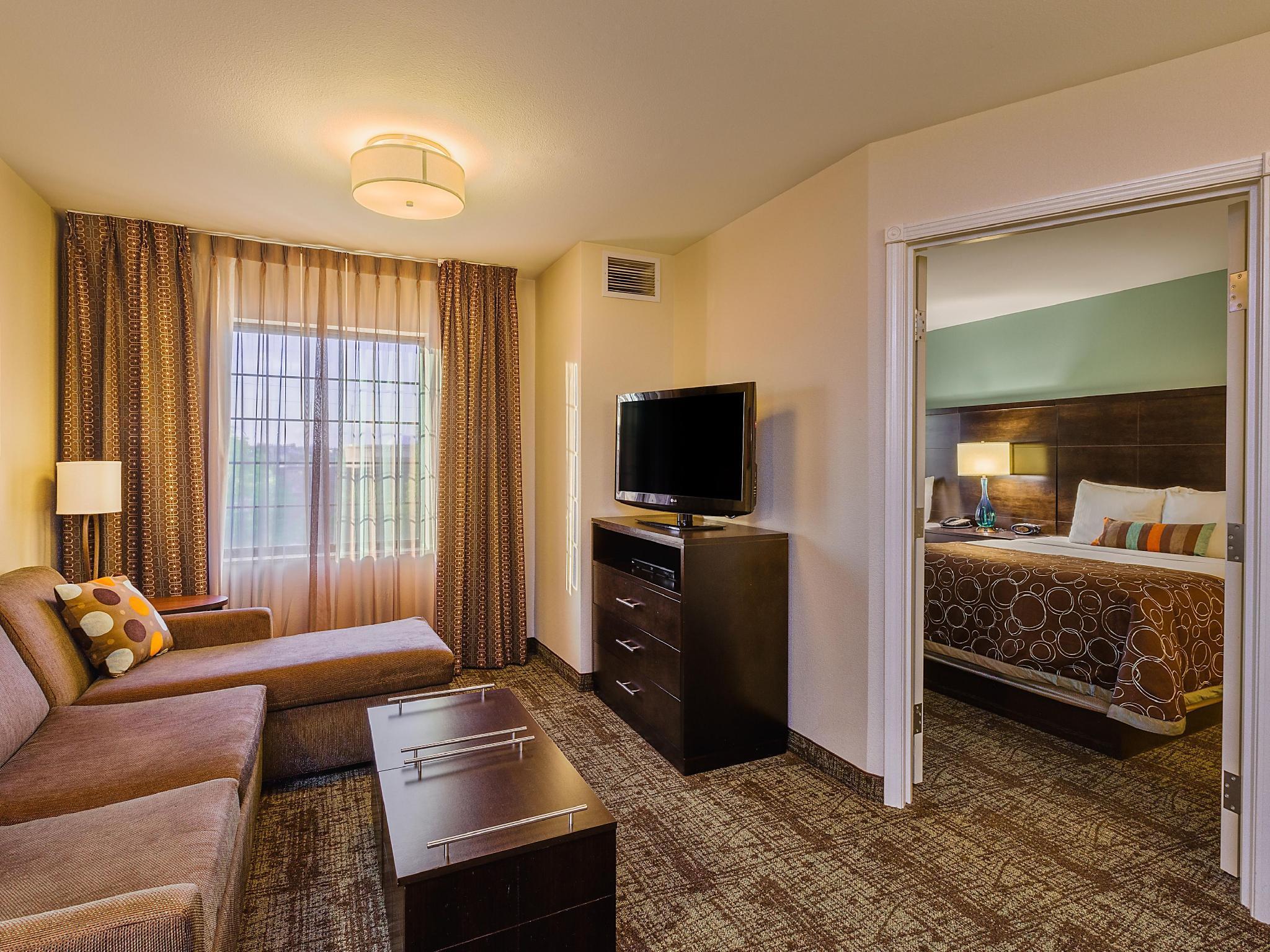 Staybridge Suites Bismarck By Ihg Exteriör bild
