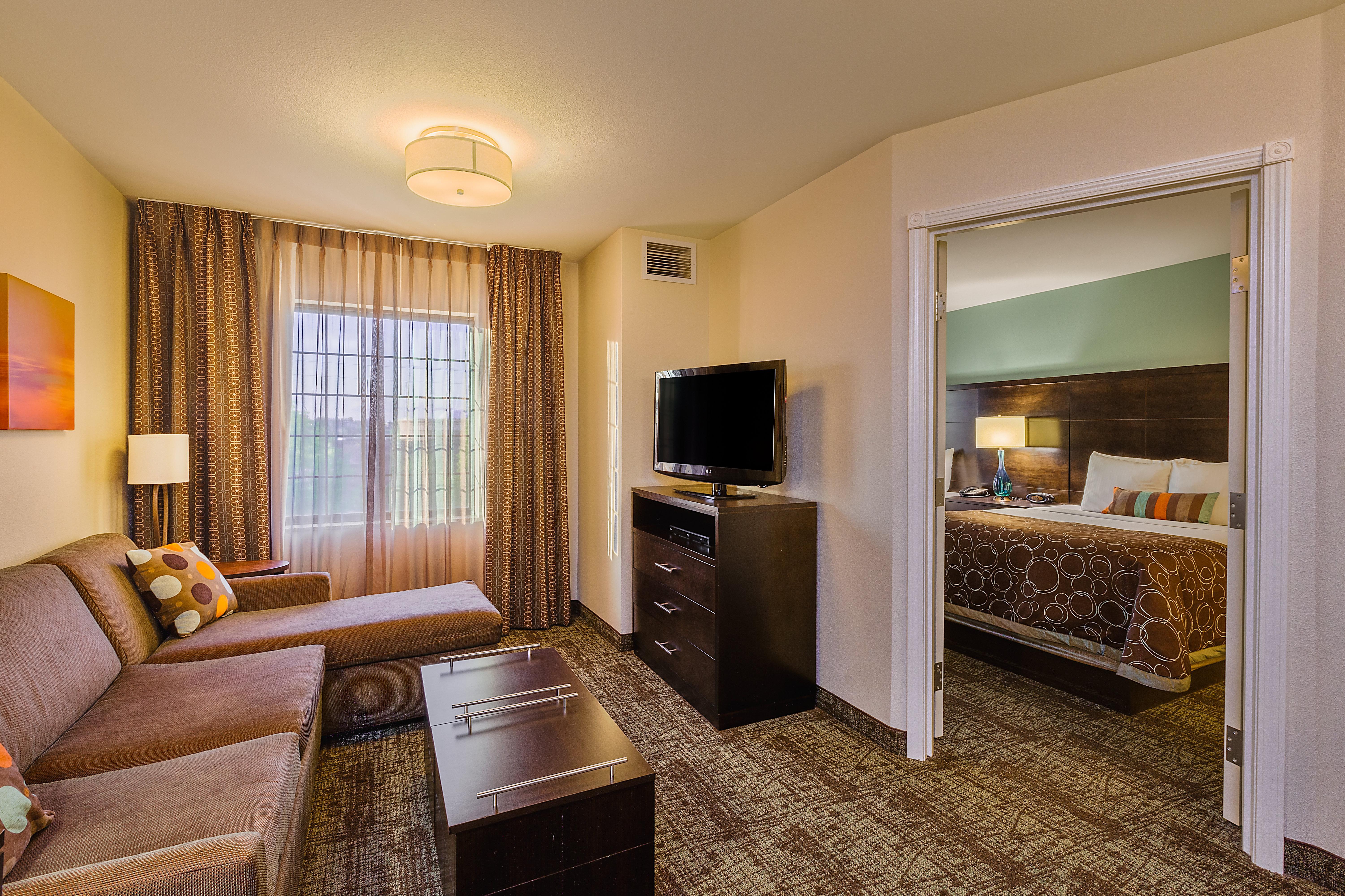 Staybridge Suites Bismarck By Ihg Exteriör bild