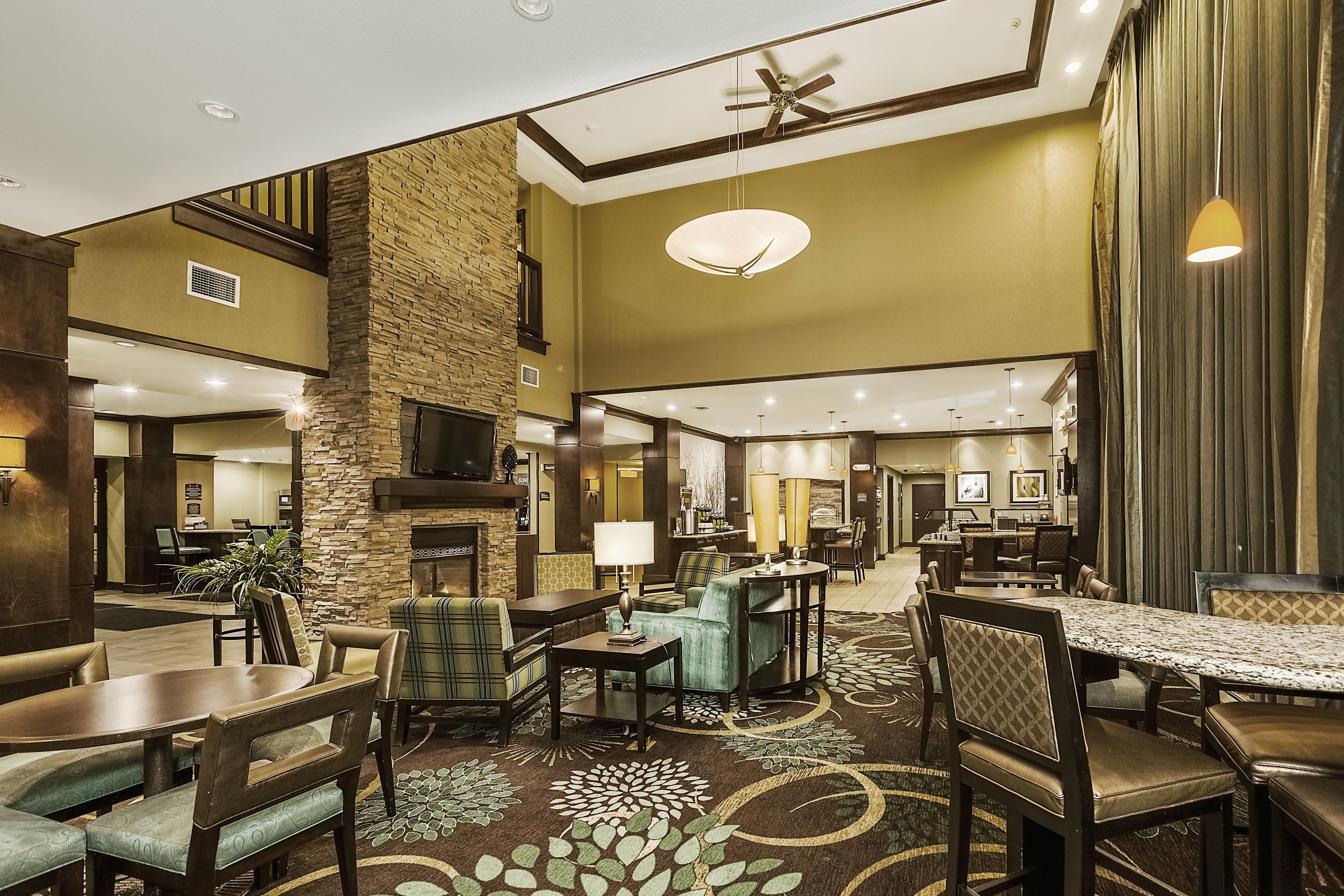 Staybridge Suites Bismarck By Ihg Exteriör bild