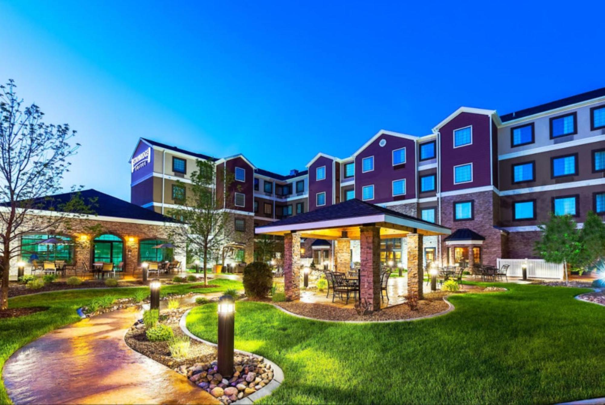 Staybridge Suites Bismarck By Ihg Exteriör bild