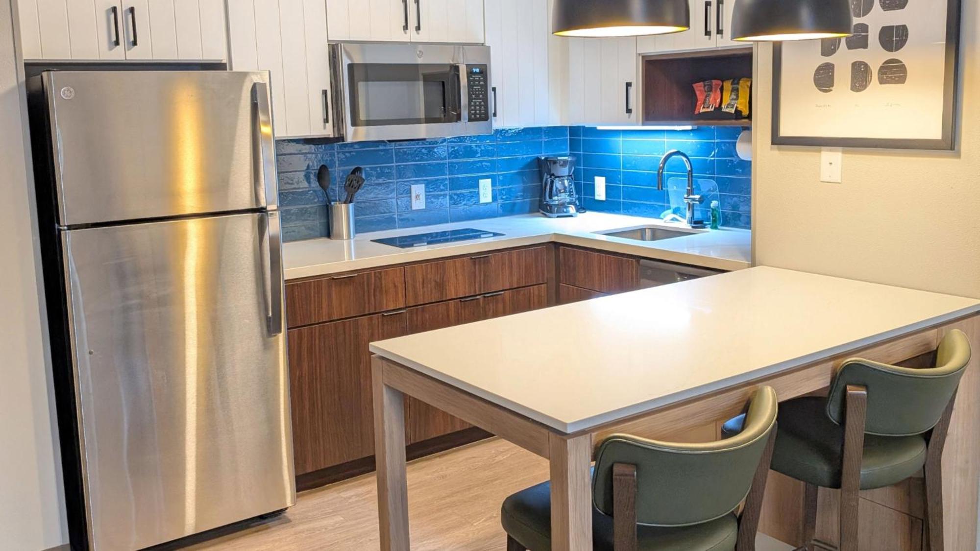 Staybridge Suites Bismarck By Ihg Exteriör bild