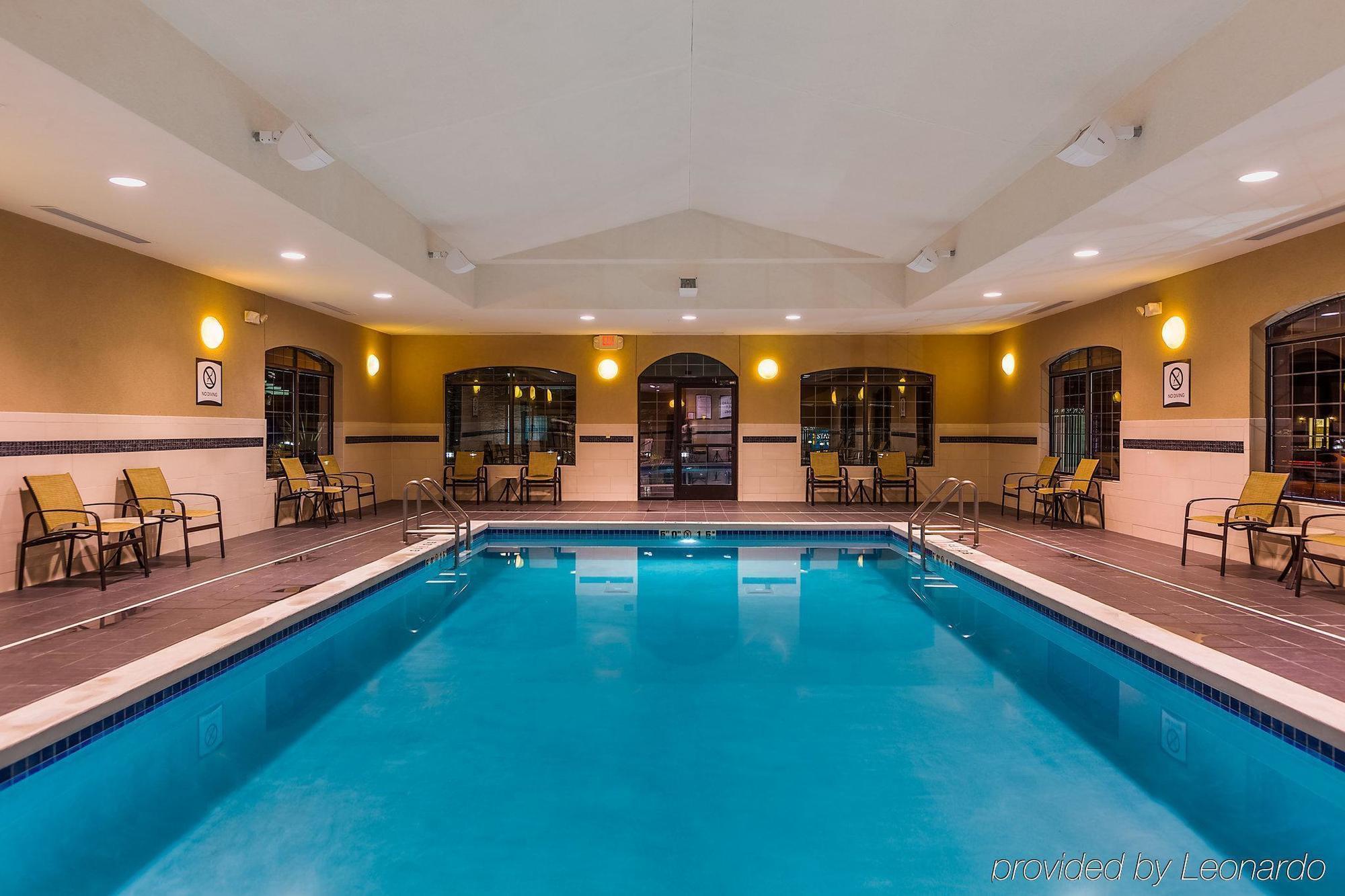 Staybridge Suites Bismarck By Ihg Exteriör bild